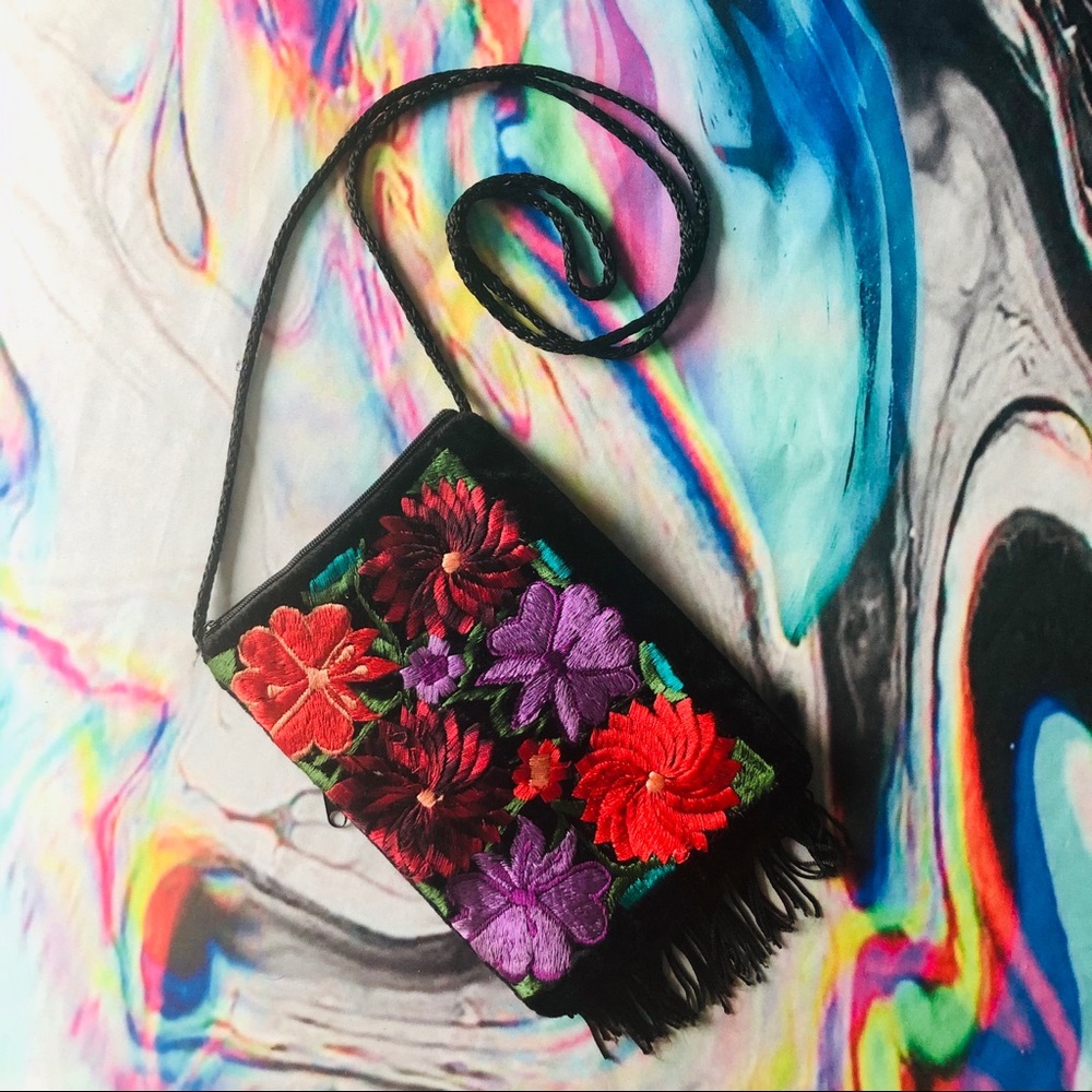 Vintage Velvet Floral Embroidered Purse Fringe